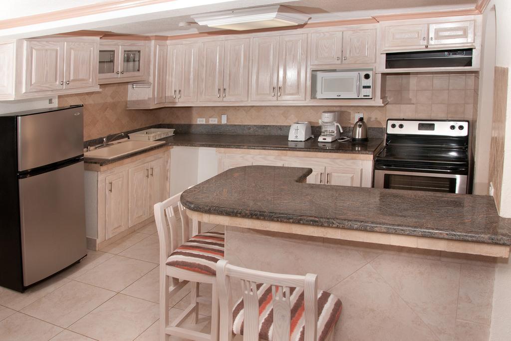Sandy Bliss Condominiums Saint James Zimmer foto